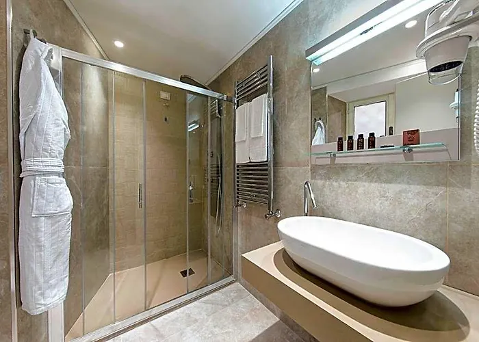 Magica Luna Boutique - 3* Roma