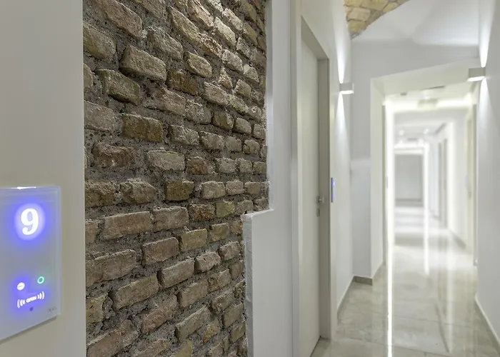 Magica Luna Boutique - Rome